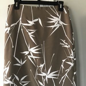 Banana Republic Slim Skirt Bamboo Print FULLY LINED